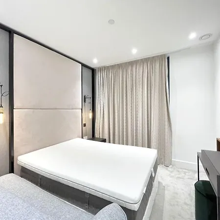 Luxury Property Close To Liverpool Street London Exterior photo
