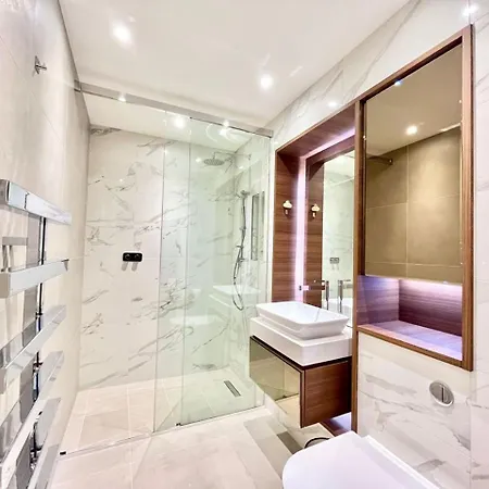 Luxury Property Close To Liverpool Street London Exterior photo
